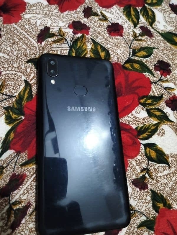 Samsung Galaxy A10s mobile 1