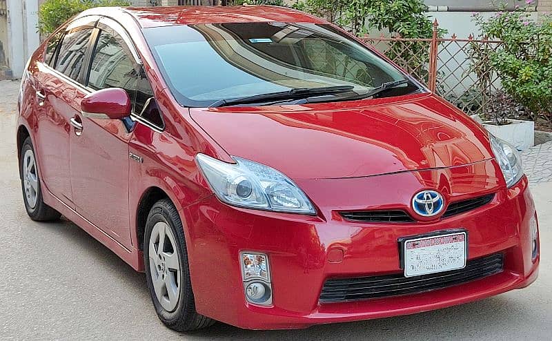 Toyota Prius S Touring 1.8CC Hybrid {SCRATCHLESS CONDITION} 0