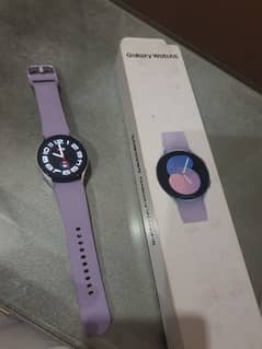 samsung watch 5 40mm Silver Color