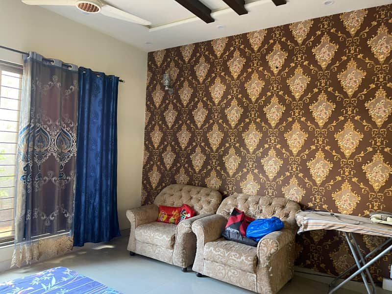 10 Marla House Available For Sale in Overseas B Ext. Bahria Town Lahore 17