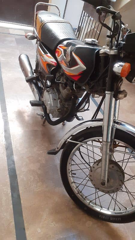 Honda 125 2022 3