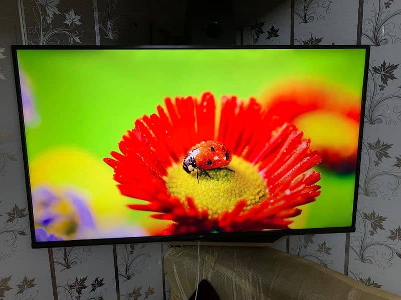 tcl led 40" android Complete box Neat new condition (just call me) 1