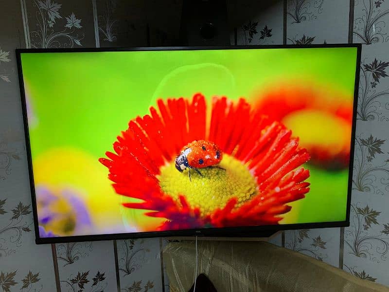 tcl led 40" android Complete box Neat new condition (just call me) 2