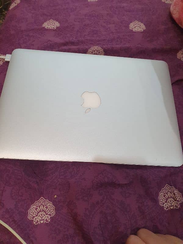 Macbook Air Mid 2013 i7 1