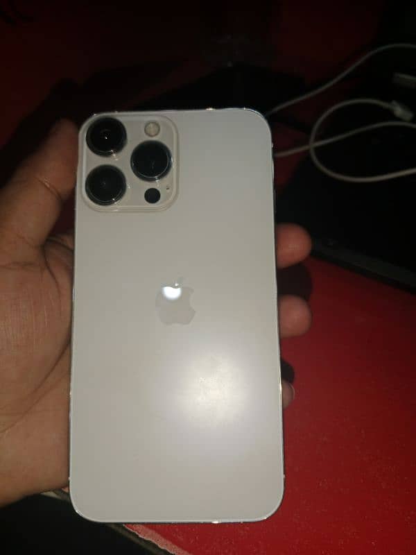 iPhone XR converted into 13 pro Fu 64 GB 1