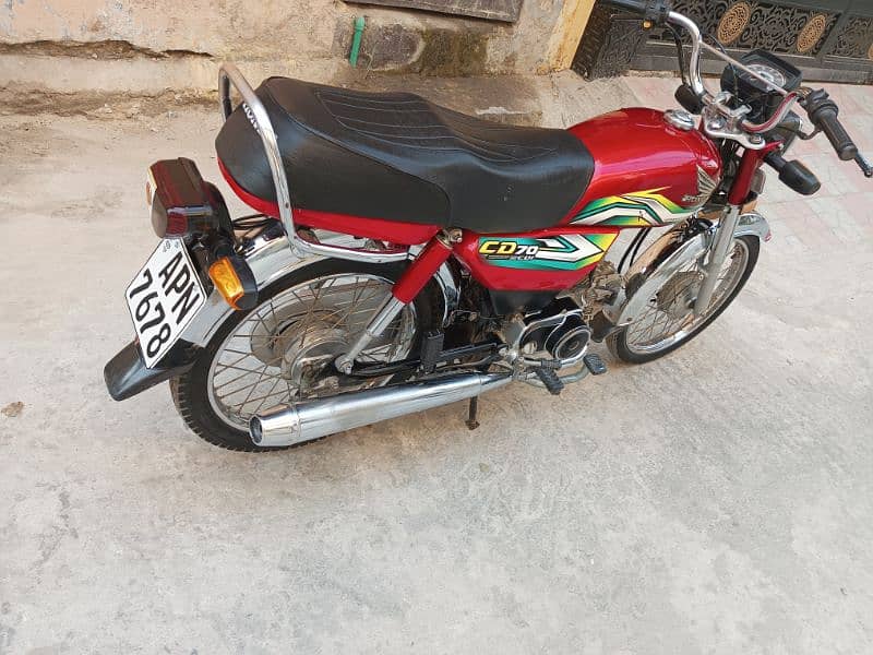 Honda 70 for sale contact no 03325078033 8