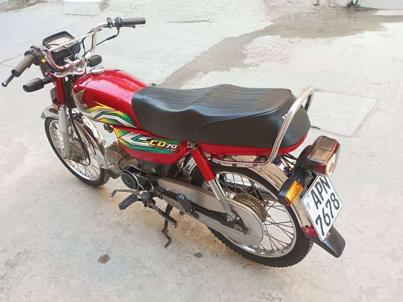 Honda 70 for sale contact no 03325078033 9