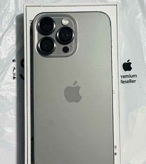 apple iPhone  15 pro max pta approved officially 0