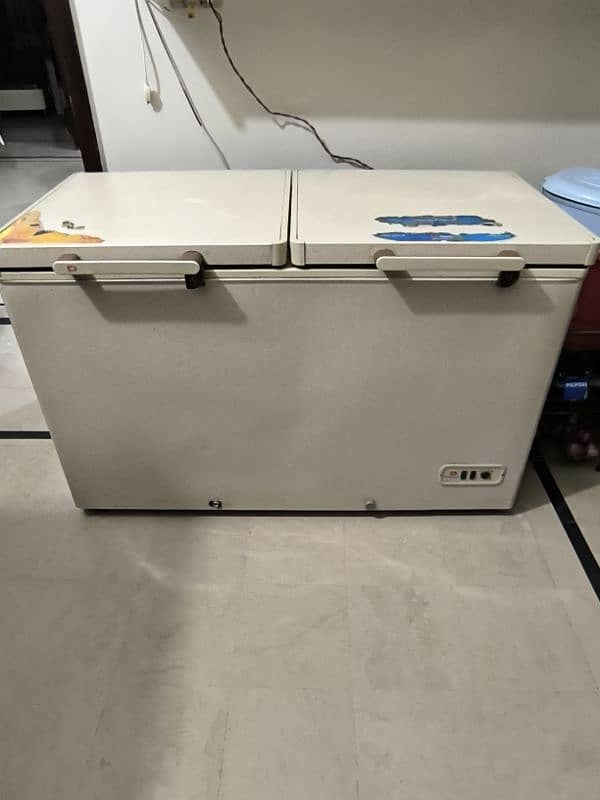 Dawlance deep freezer 100% in working condition 1