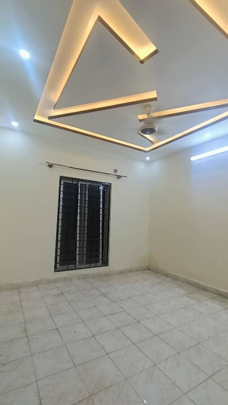 This Apartment Is Located In Awami Villa 5 Phase 8 2