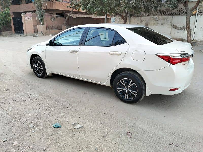 Toyota Corolla GLI 2019 automatic 7