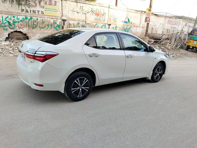 Toyota Corolla GLI 2019 automatic 18