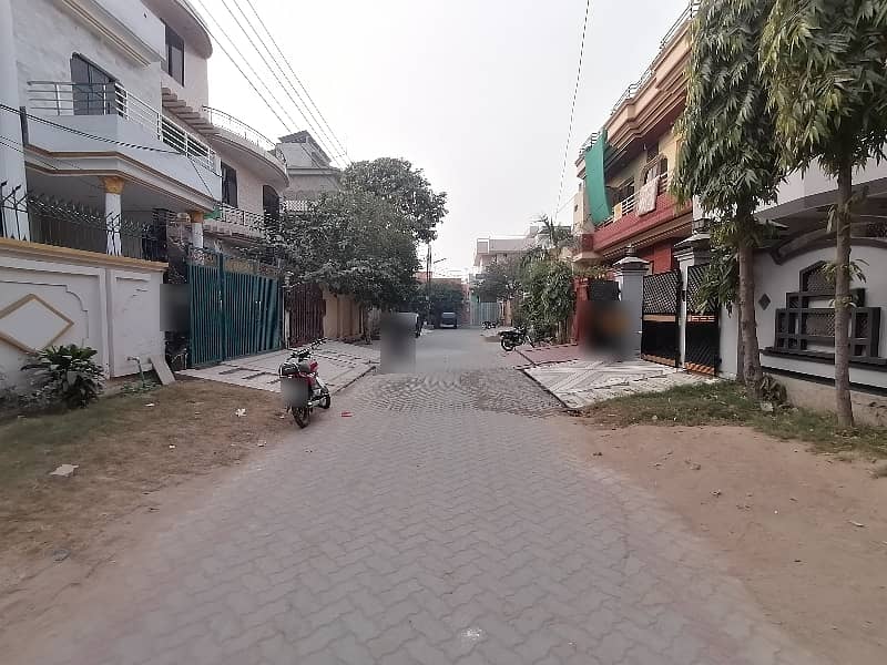 Idyllic House Available In Marghzar Officers Colony For sale 6