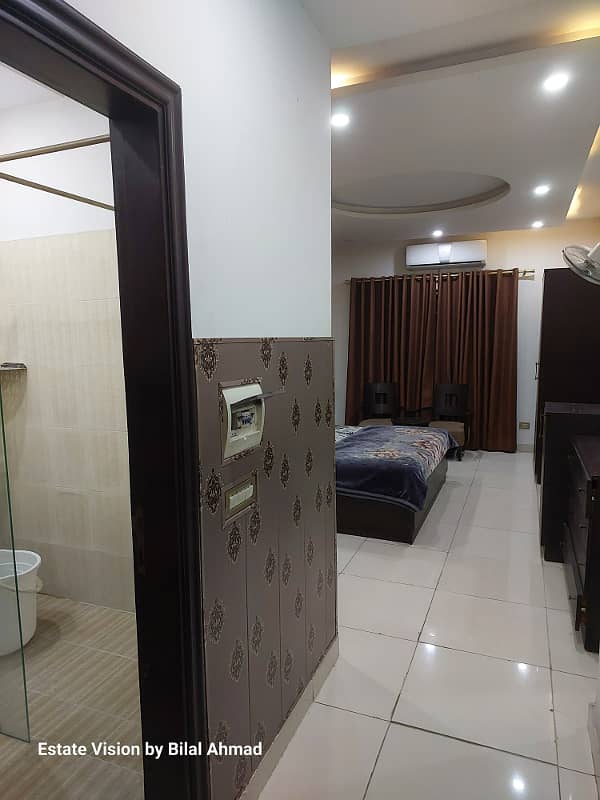 Golden Opportunity Beautiful Fully Furnished Flat In Kohinoor One Only 35 Lac 3