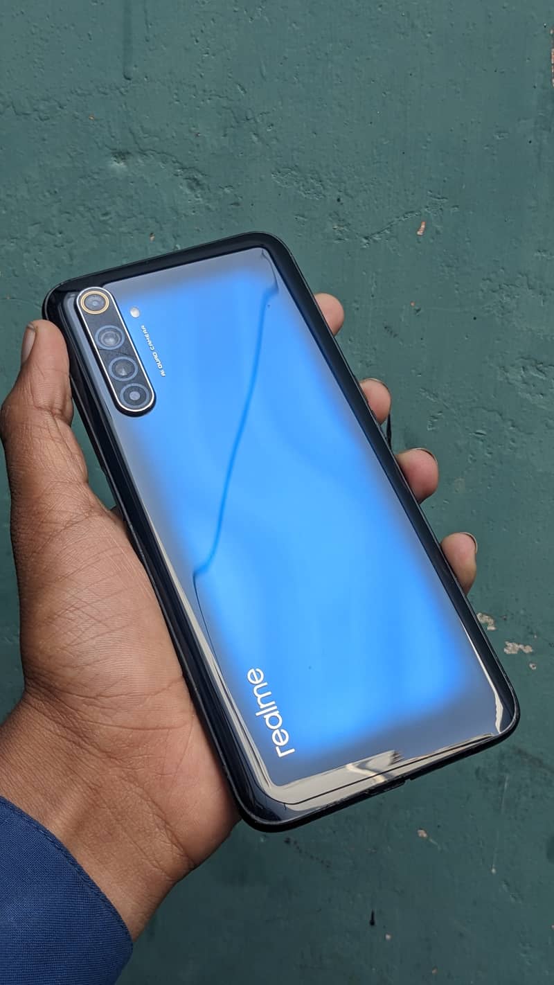 Realme 6 pro/8gb 128gb/exchange possible 1