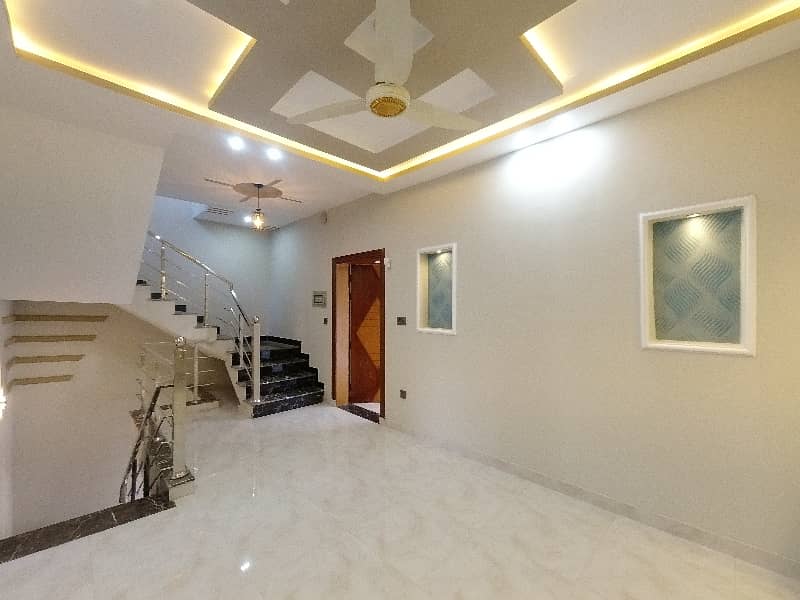 On Excellent Location 5 Marla House For sale In Bahria Town Phase 8 - Ali Block Rawalpindi 22