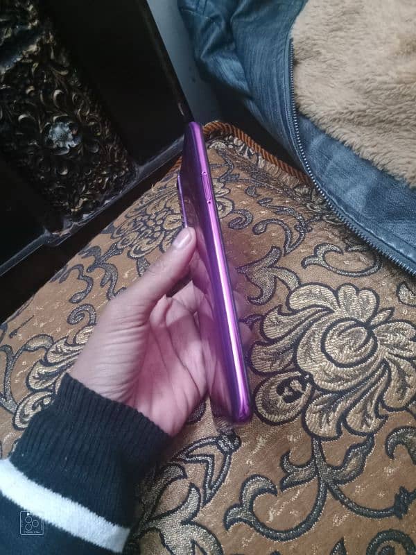 Infinix s5 pro condition 10/8  4 64 03298753711 contact me 5