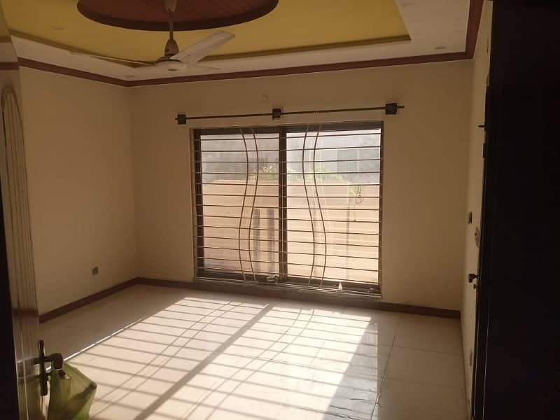 7 Marla Used House For Sale In Abubakar Block 2