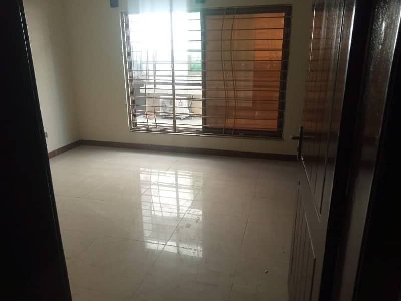 7 Marla Used House For Sale In Abubakar Block 7