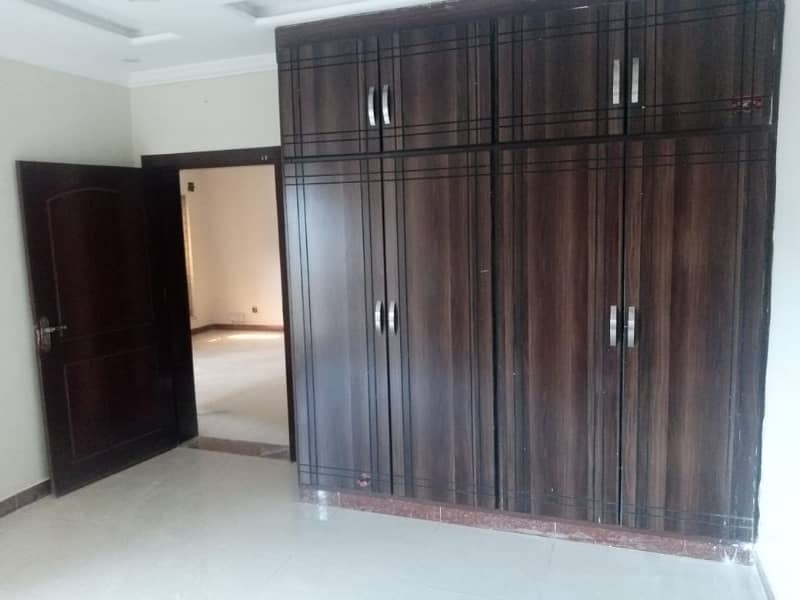 7 Marla Used House For Sale In Abubakar Block 12