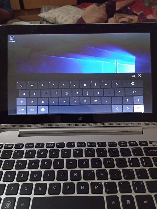 Haier lap top 4