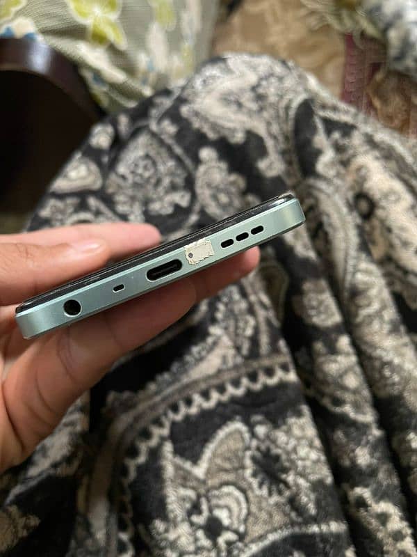 I'm selling my OnePlus Nord 20 SE 128 6