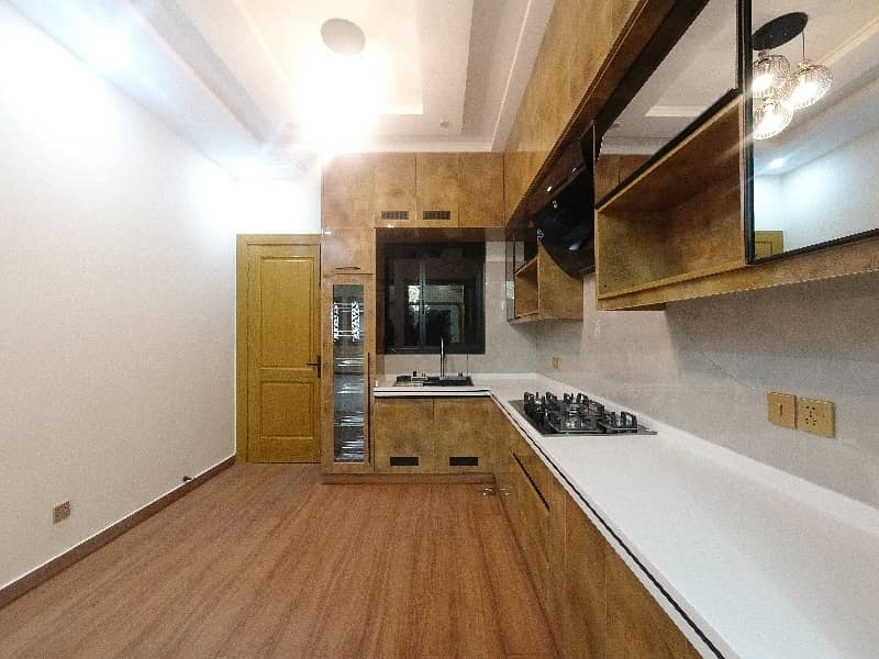 On Excellent Location House For sale In Rawalpindi 6