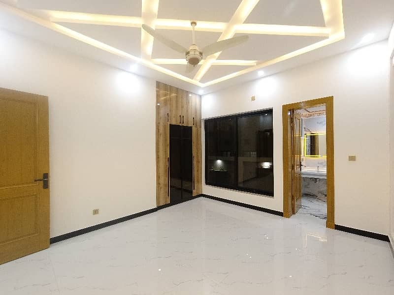 On Excellent Location House For sale In Rawalpindi 12