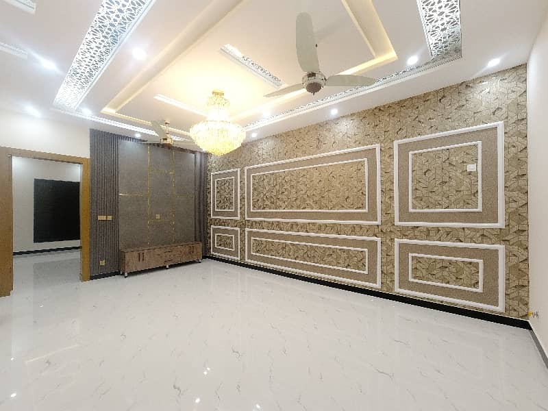 On Excellent Location House For sale In Rawalpindi 17