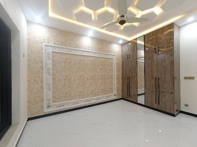 On Excellent Location House For sale In Rawalpindi 22