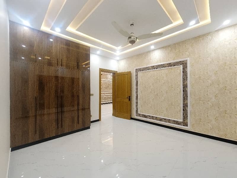 On Excellent Location House For sale In Rawalpindi 24