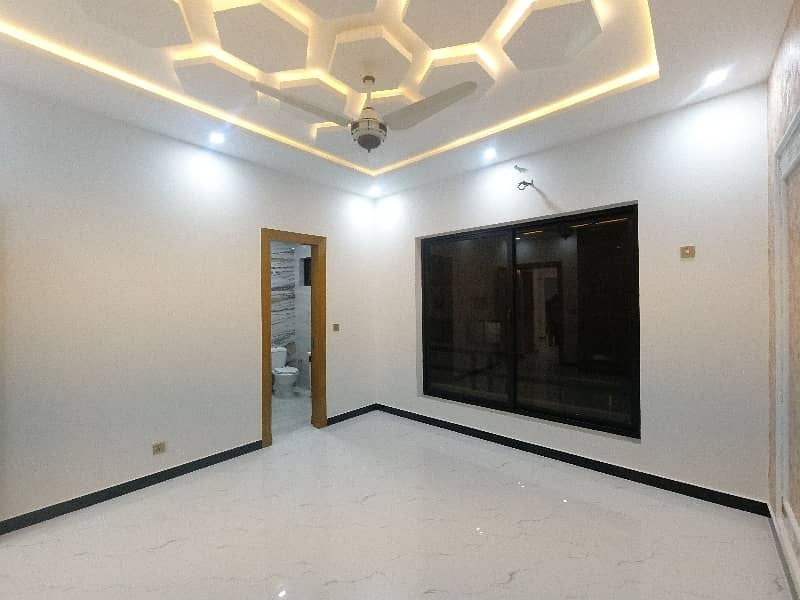 On Excellent Location House For sale In Rawalpindi 25