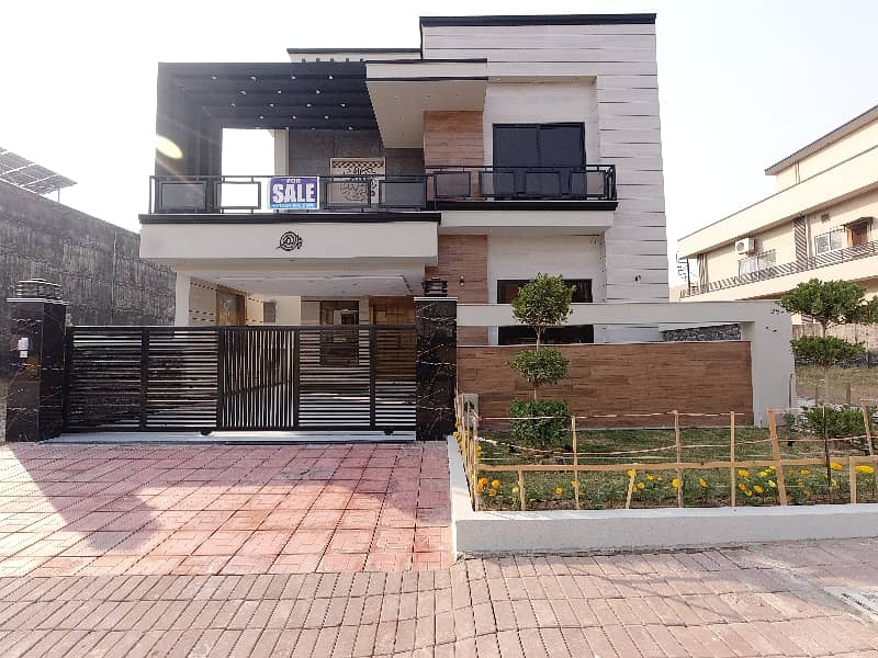 On Excellent Location House For sale In Rawalpindi 1