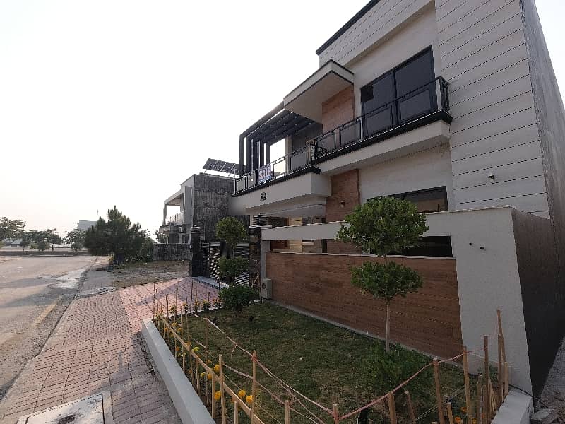 On Excellent Location House For sale In Rawalpindi 3