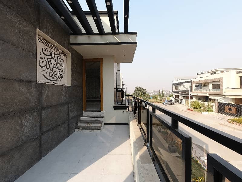 On Excellent Location House For sale In Rawalpindi 36