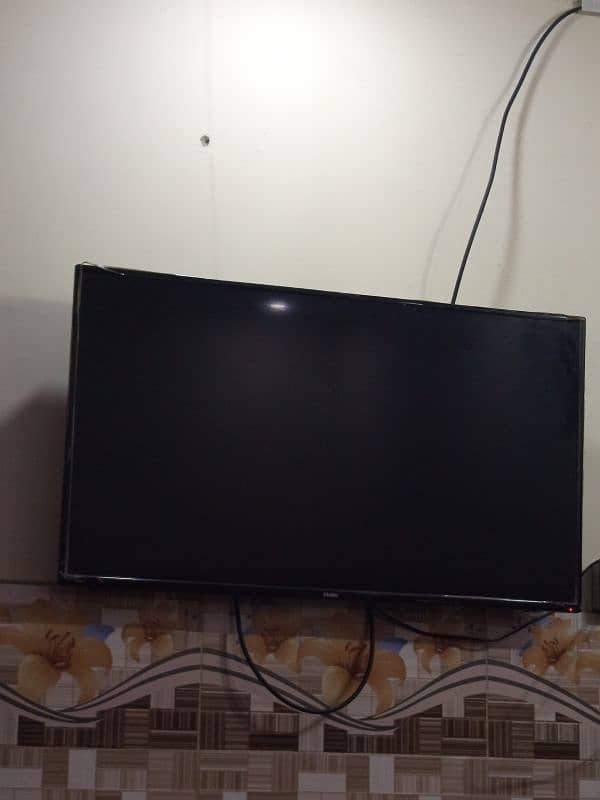 Haier 40 inch LCD for sale 2