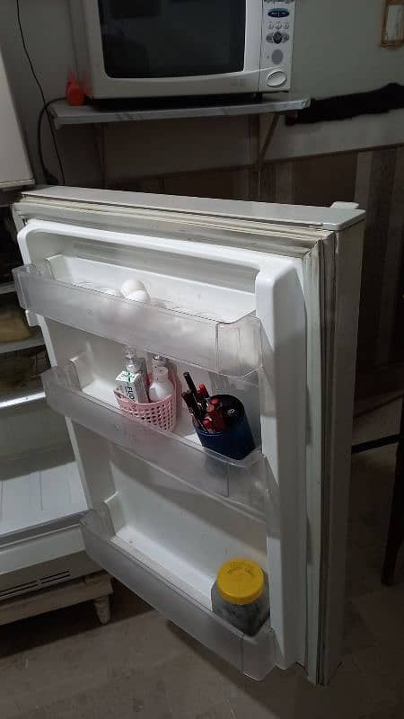 PEL ARCTIC FRIDGE FOR SALE 2