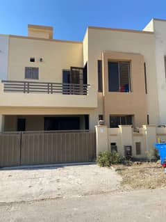 7 Malra Used House With Gas Available For Sale Prime Location