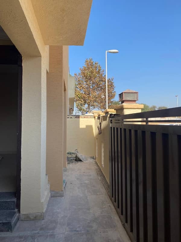 7 Malra Used House With Gas Available For Sale Prime Location 23