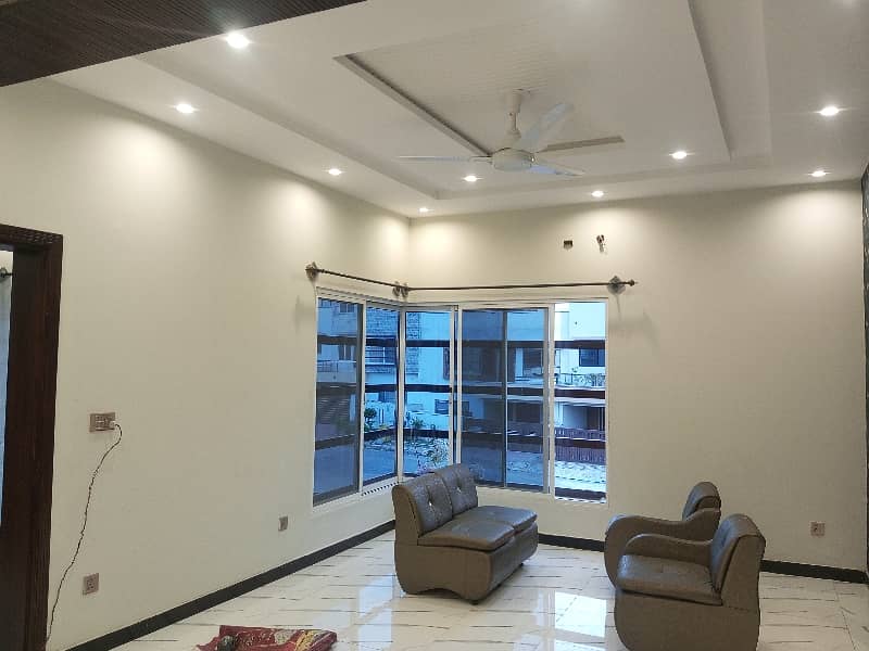 8 Marla Luxury Beautiful Designer Upper Portion in Owais Block Bahria Town Phase 8 Rawalpindi 9