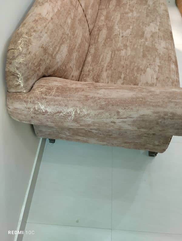 Chinuti Sofa 2 Seater 1