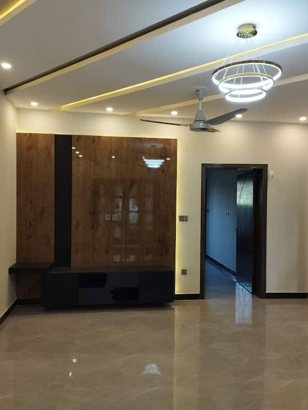 10 Marla Luxury Designer Ground Portion In Bahria Town Phase 8 Rawalpindi 11