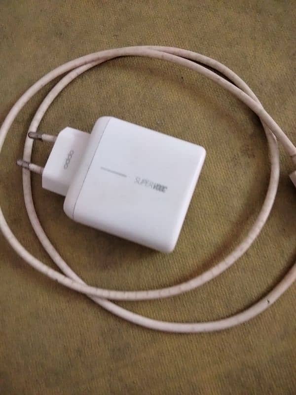 OPPO Reno 5 charger 0