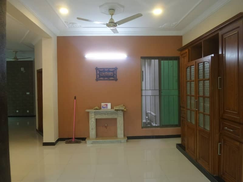 House For Sale In Rs. 250000000 4