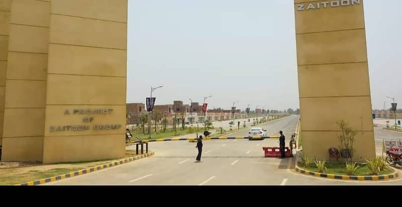 5 MARLA PLOT FOR SALE IN VERY REASONABLE PRICE ( NEW LAHORE CITY PHASE 2 ) 2