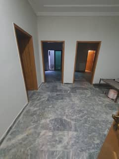 5.5 Marla House For Rent In Sultan Town