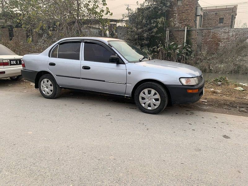 Toyota Corolla XE 1998 0