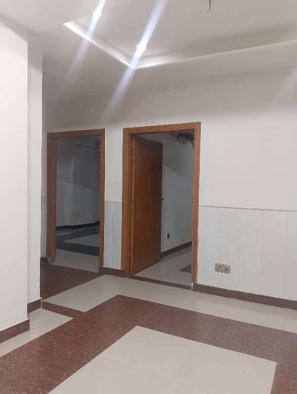 2 Bedroom Non furnished Apartment Available For Rent 3