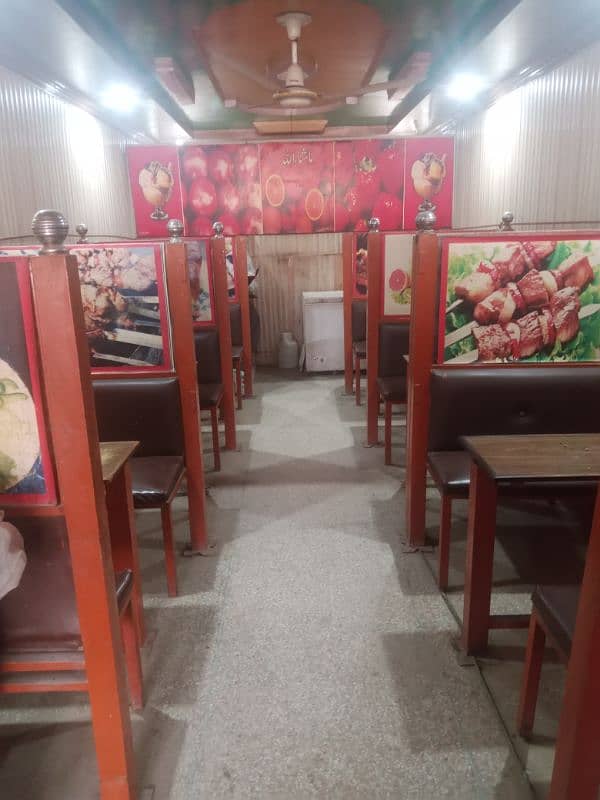 restaurant sitting for sale 0