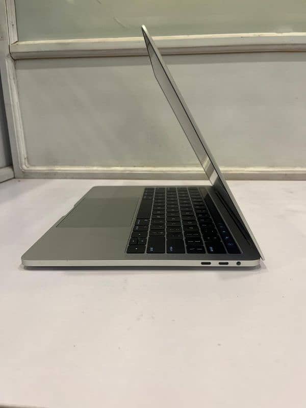 MacBook Pro 2019 2